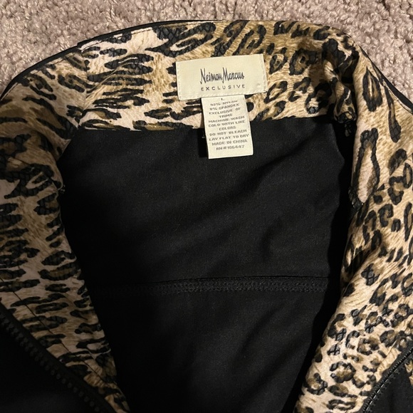 Black Neumann Marcus zip up jacket with leopard trim. So cute - Picture 2 of 3